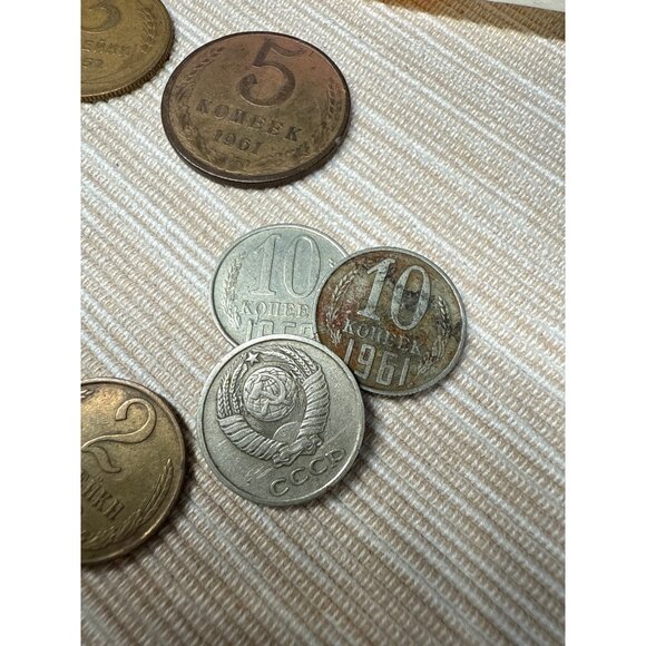 Vintage Russian Currency USSR Soviet Coins & Banknote Collection - Picture 4 of 10
